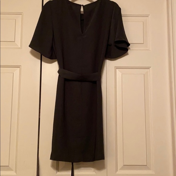 Dress - Picture 9 of 10